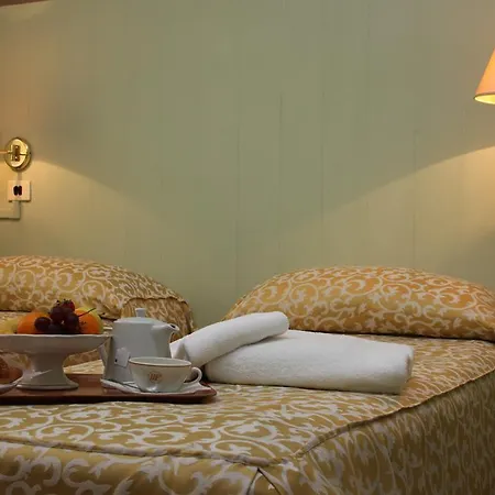 Hotel Plaza Tarent