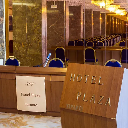 Hotel Plaza 3*