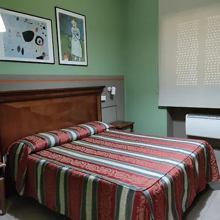 Plaza טאראנטו