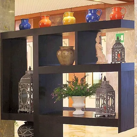 فندق Plaza