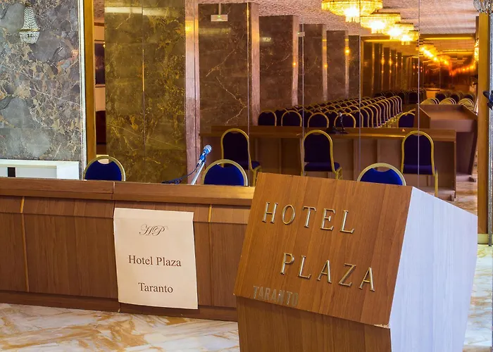 Hotel Plaza 3*
